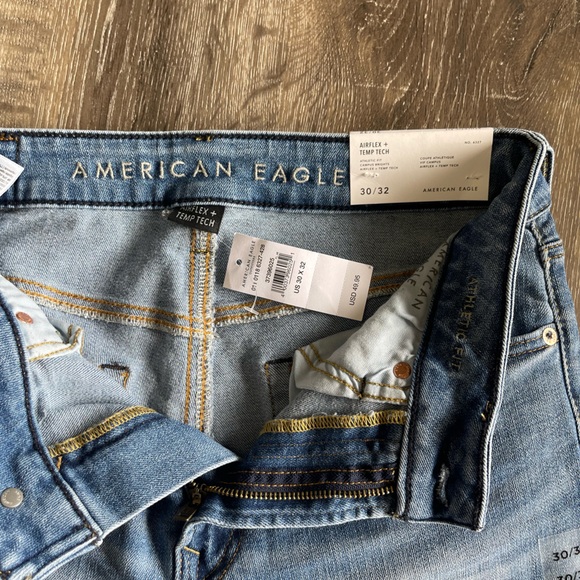 AE AirFlex+ Temp Tech Athletic Fit Jean - Picture 5 of 5